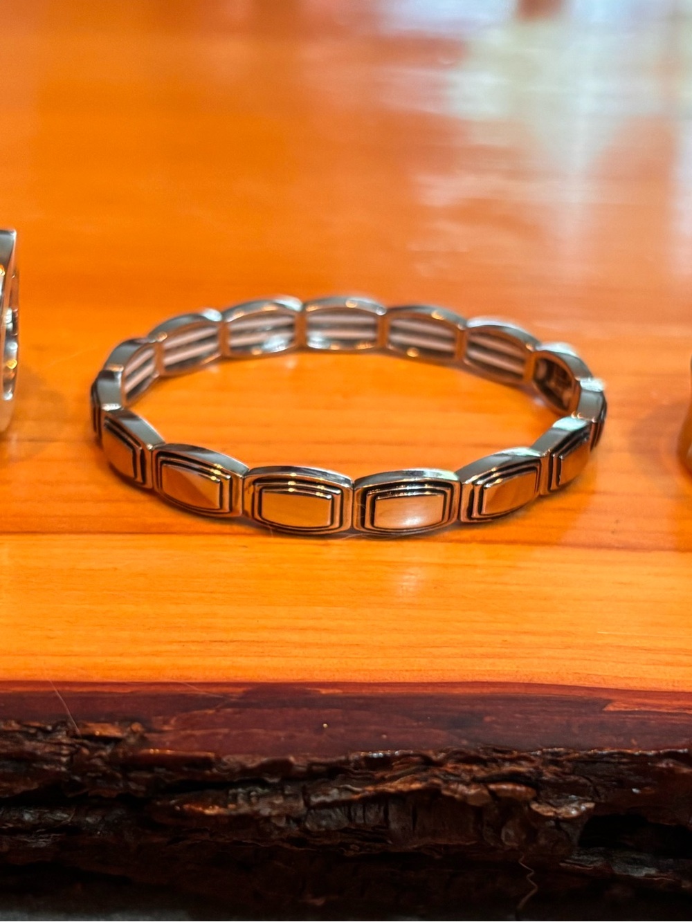 Lia Sophia Silver-Tone Geometric Stretch Bracelet